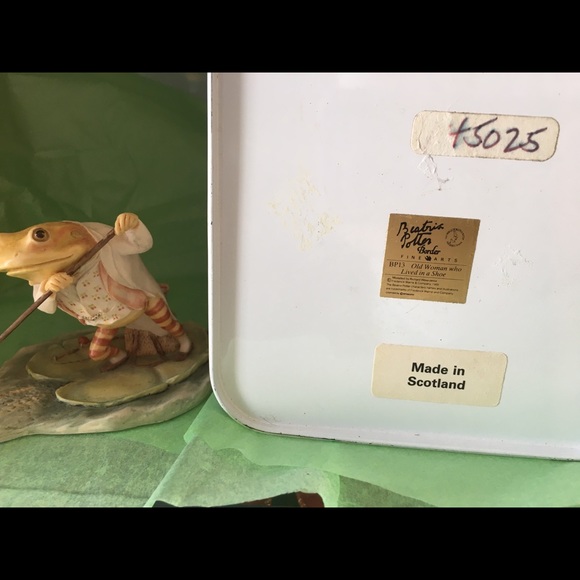 *Rare* Beatrix Potter Jeremy Fisher Figurine - Picture 10 of 10